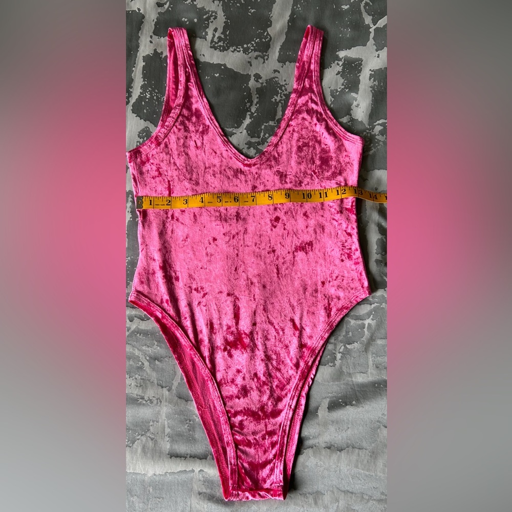 💥Lime Blonde Hot Pink Velour  Bodysuit 💥